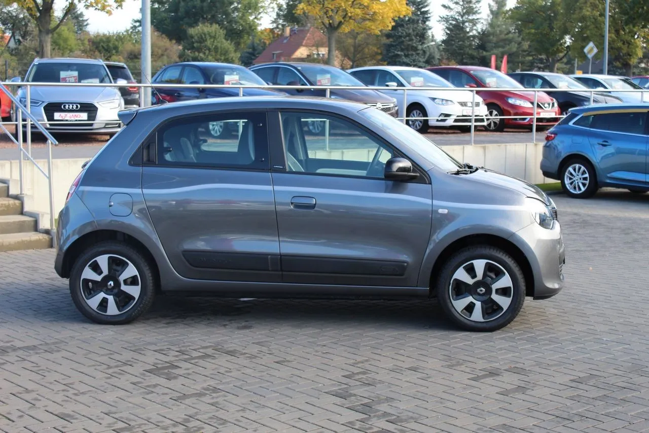 Renault Twingo 1.0 SCe Limited...  Image 3