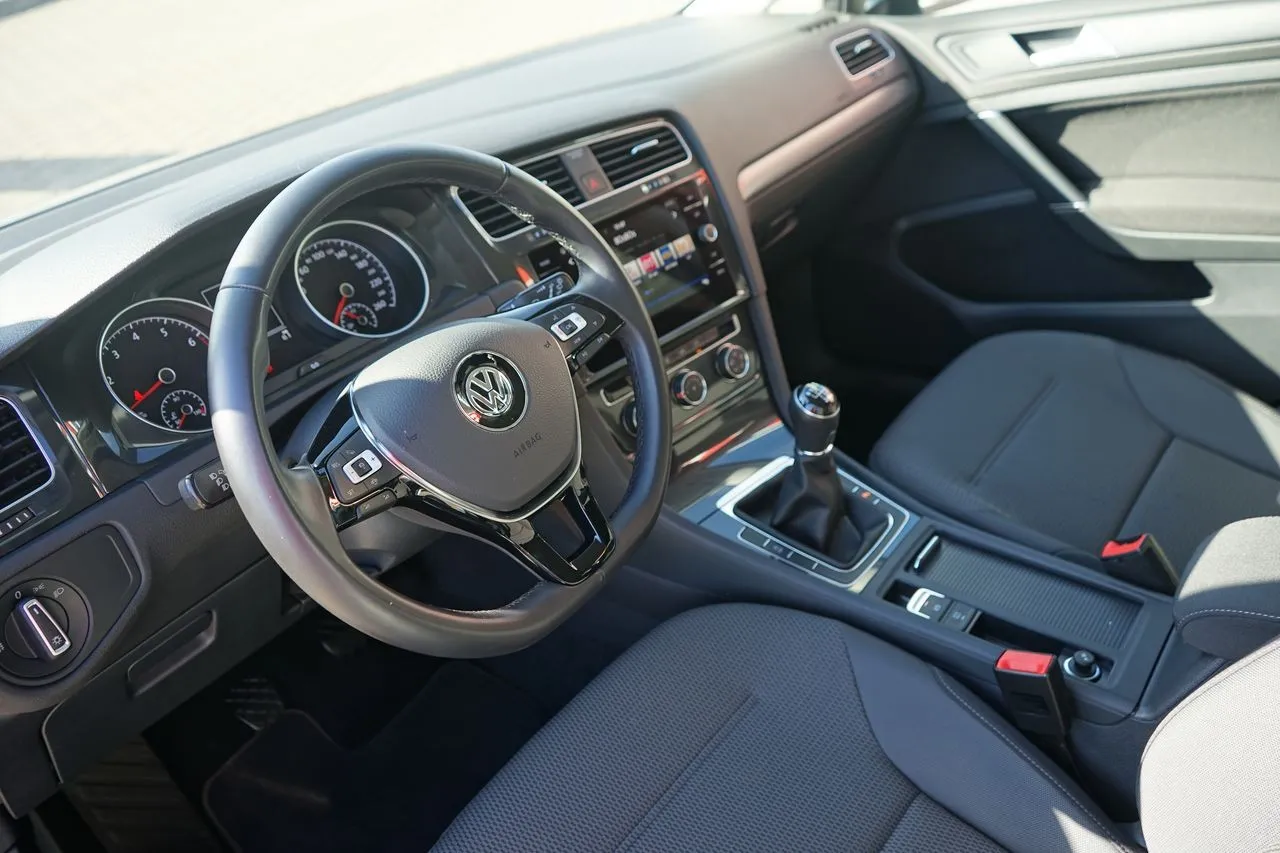 Volkswagen Golf Variant 1.5 TSI Navi Tempomat...  Image 8