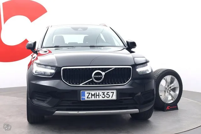 Volvo XC40 D3 Business aut - / Webasto / Jakohihna vaihdettu Image 8