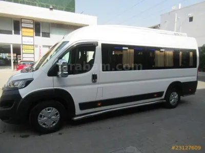 Peugeot Boxer 16+1 L4H2