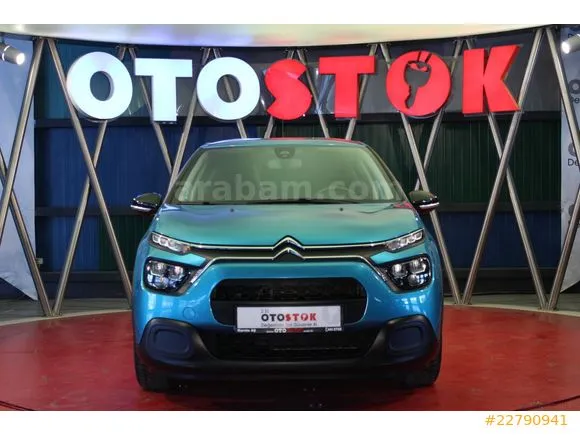 Citroen C3 1.2 PureTech Feel Image 1